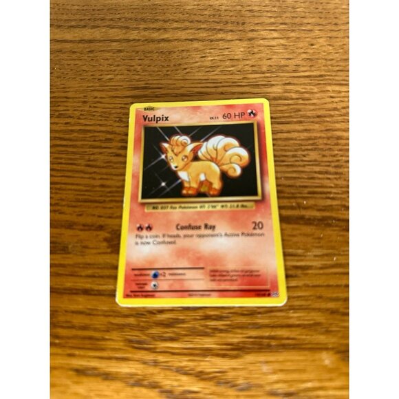 Vulpix 68/102 Base Set Unlimited Vintage WOTC Pokemon Card - Picture 1 of 2